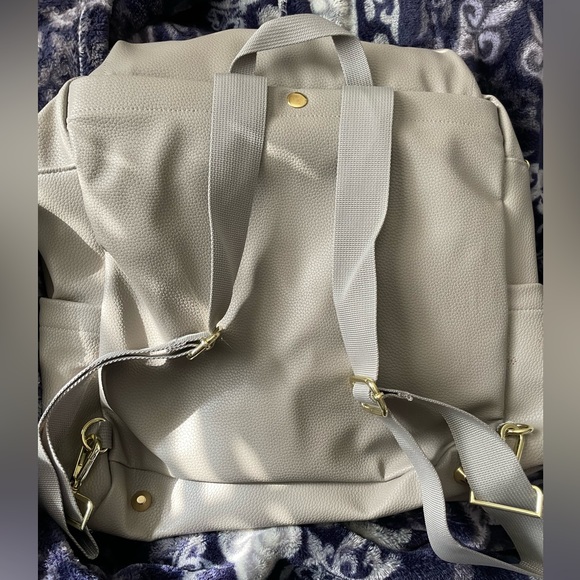 New Diaper Bag w/ changing pad - Picture 7 of 7